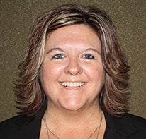 Image of Dana Scholwinski. Element offers wholesale auto remarketing.